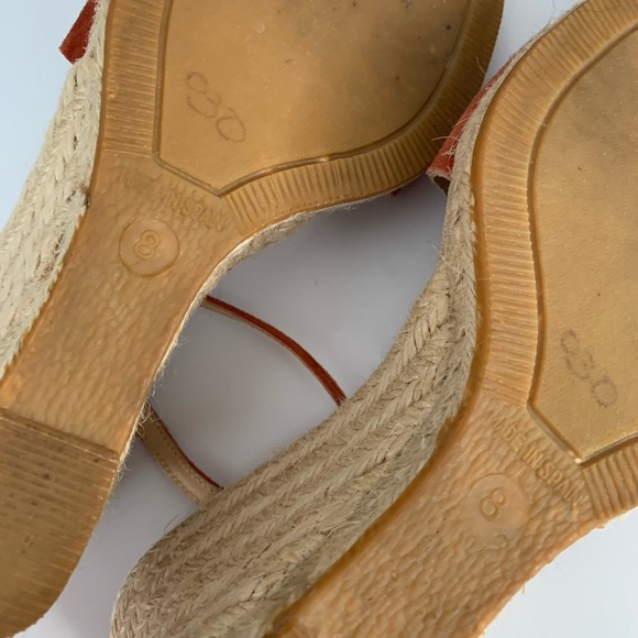 Kenna Wedges - Picture 8 of 13